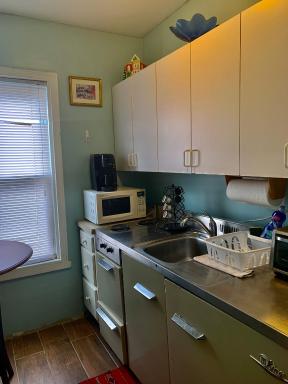 The Insight room is well-appointed - Housity
