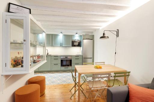 Santo Andía by Clabao - Housity