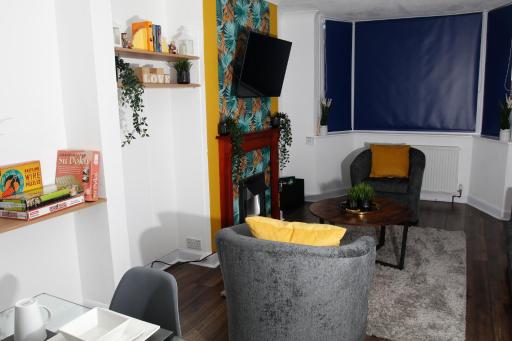 zDNU - 3 Bed house Kingstanding Birmingham from 360 Midlands - Housity