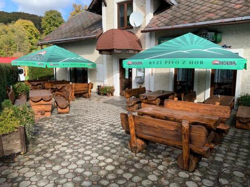 Hospůdka U rybníčku - Housity