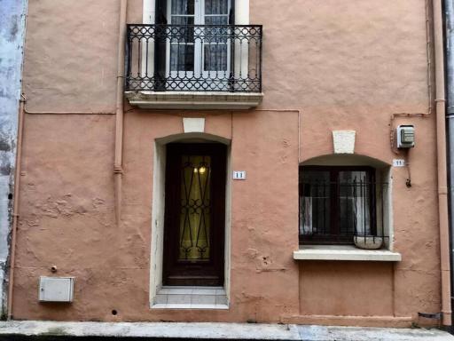 Historic French townhouse - Housity