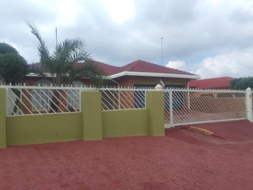 Bambati resident - Housity