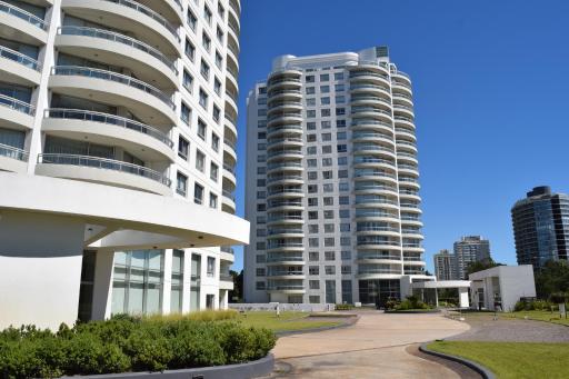Ocean Drive by depptö - Housity