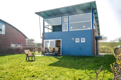 6pers Lakefront house 'Anne' with a nice view of the Lauwersmeer - Housity