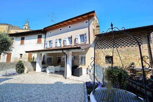Residenza al Castello - Housity