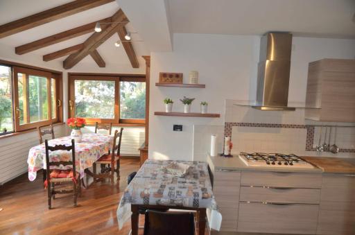 Padova Villetta con ampio parco privato - Housity