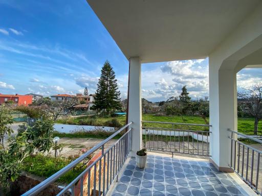 Villa Gladyr - Housity