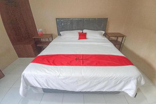 RedDoorz @ Waena Jayapura - Housity