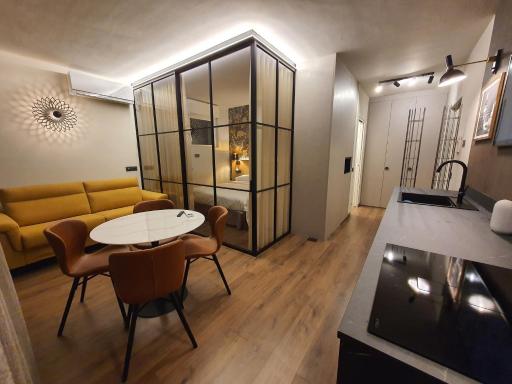 Porta Romana Gold Suite - Housity