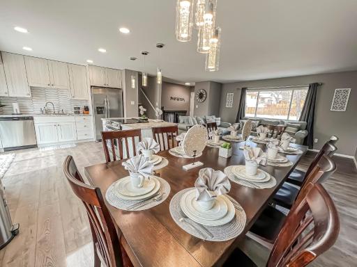 Pet Friendly Close to all Attractions. MTN Views! - Housity