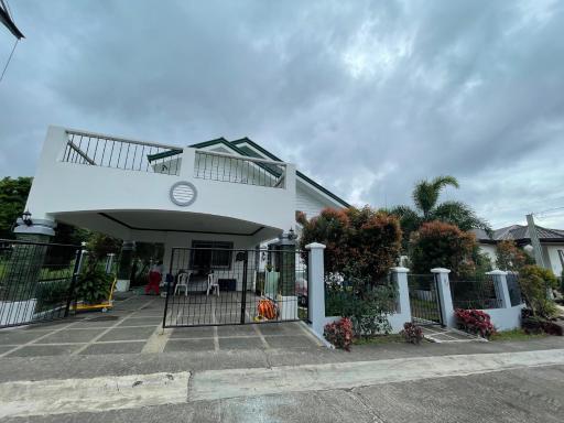 Cozy, Private Family house - Housity
