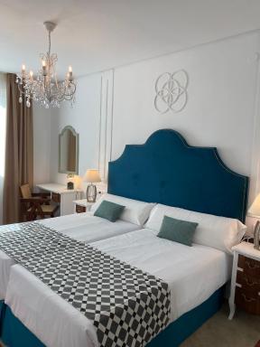Hotel Derby Sevilla - Housity