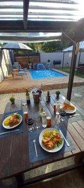 The Royal Prime Guest Lodge - Housity