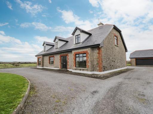 Cloonacastle Cottage - Housity