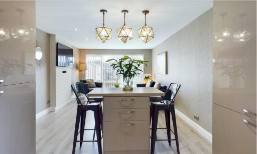 Inviting 2-Bed House in Newcastle upon Tyne - Housity