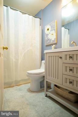 Cherry Hill House - Housity