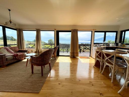 Moon River Puerto Varas - Housity