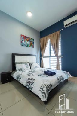 Colour-Theme Designed, Private Studio Home, Cybersquare 27B Cyberjaya, Flexihome-MY - Housity