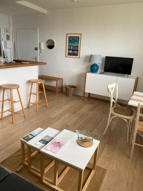 studio lumineux RDC vue sur mer parking privé - Housity