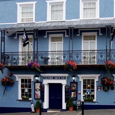 Tenby House - Housity