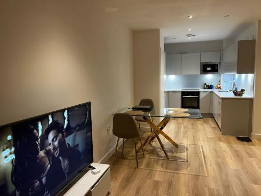 Luxury One Bedroom Flat - Housity