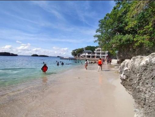 Carribean Transient House - Housity