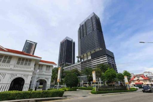 Tropicana 218 Macalister Netflix Unit by Blue Sky Holidays - Housity