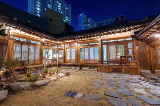 Aega Hanok Guesthouse - Housity