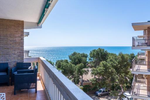 Hauzify I Apartament Punta del Cavall - Housity
