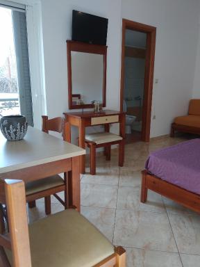 Ton Mari Apartments - Housity