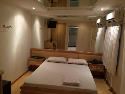 Hotel Encontros (Adult Only) - Housity