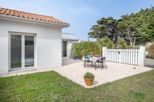 Nid douillet pour 3 à 100m de la mer - Housity