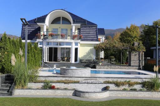 Villa Bajrovic - Housity
