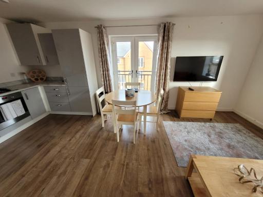 Skylark Apartment - Housity