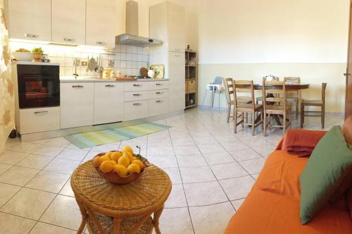 Ruhige & großzügige Ferienwohnung in Sizilien - Housity