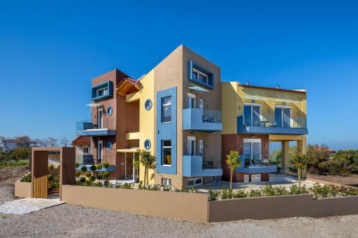 Diamond Kyparissia Suites - Housity