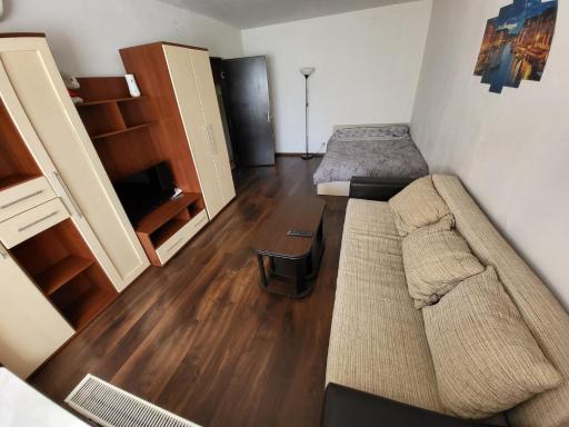 Studio - Housity