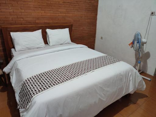Romadhoni Homestay - Housity