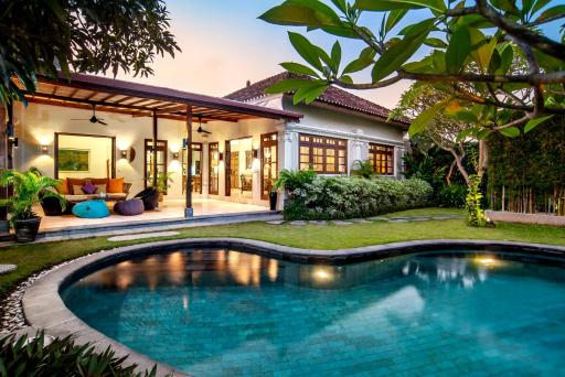 Villa Matahari Terbit - Close to the Fast Boat Dock, Sanur Beach - Housity