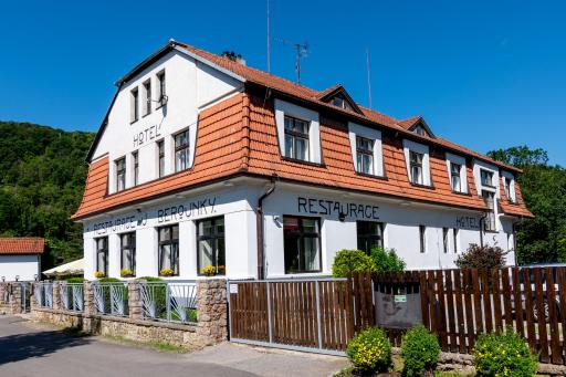 Hotel U Berounky - Housity