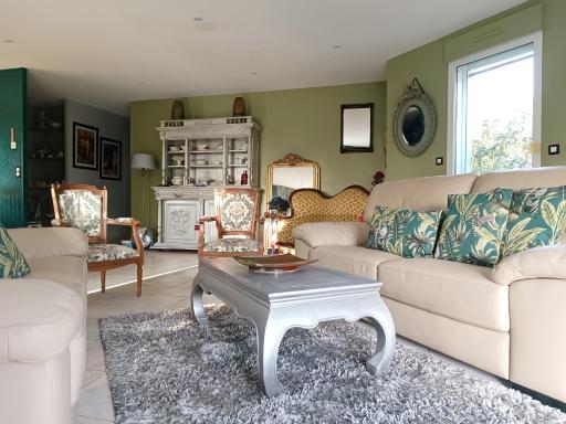 Maison de 2 chambres avec jacuzzi jardin clos et wifi a Lisle sur Tarn - Housity