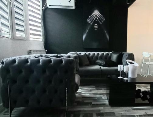 Naumovski Apartments - Housity