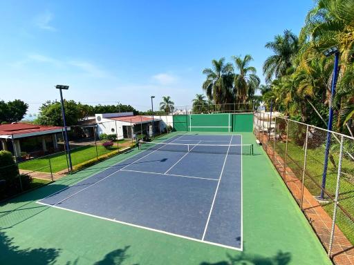 Bed & Tennis - Vista Hermosa - Housity