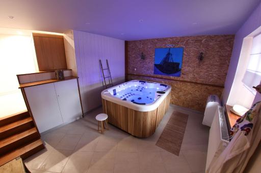 Gîte l'Authentique avec spa en option - Housity