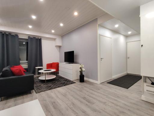 Alexi Apartments - Newly Renovated Apt in the Heart of the City near to Railway Station and Nokia Arena - Housity