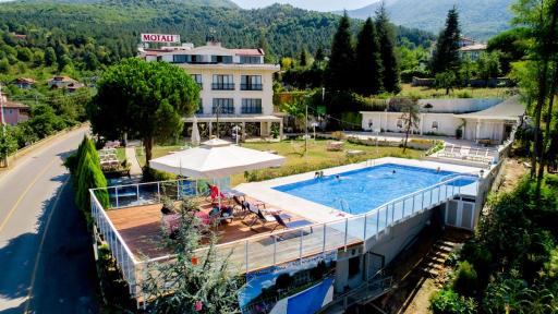 Motali Life Hotel - Housity