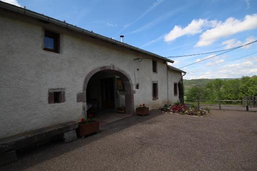 Champ Chequelin - Housity