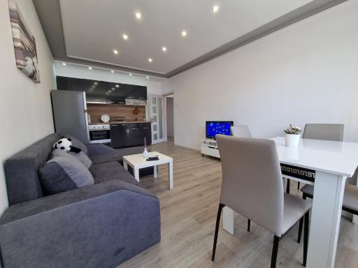 Luxury two bedroom Crown apartament - Housity