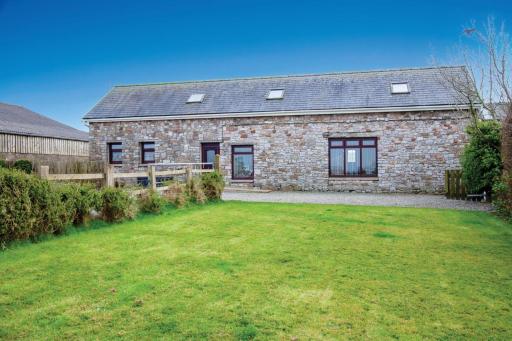 East Pilton Farm Cottage - 4 Bedroom Cottage - Rhossili - Housity