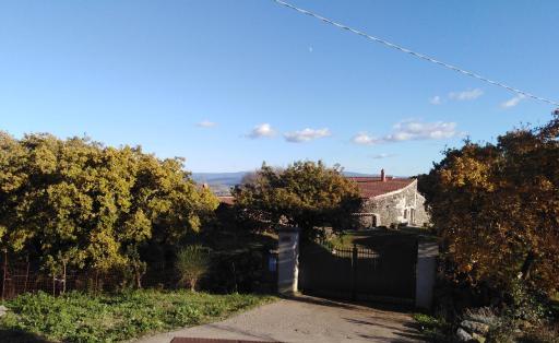 Su Montiju de sa falada manna - Housity